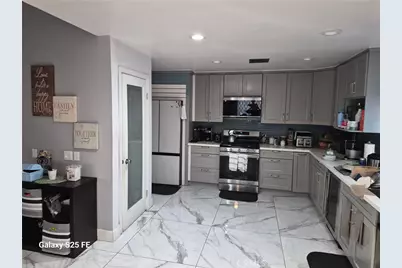 9143 Tamarind, Fontana, CA 92335 - Photo 10