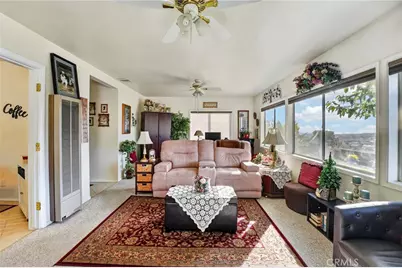 11918 Peach Tree Road, Yucaipa, CA 92399 - Photo 10