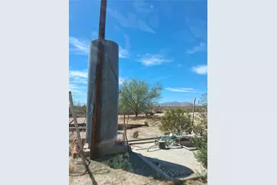 45922 Lani Kai, Newberry Springs, CA 92365 - Photo 8