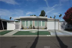 181 Santa Lucia Dr, Hemet, CA 92543 - Photo 1