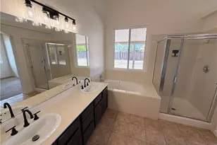 39518 Corte Gata, Murrieta, CA 92562 - Photo 12