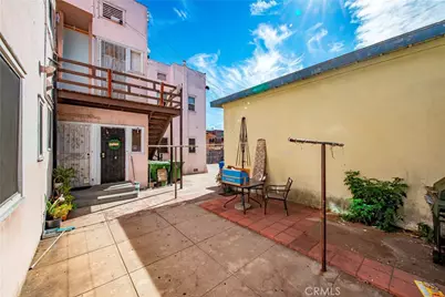 1409 Courtland Avenue, Los Angeles, CA 90006 - Photo 18