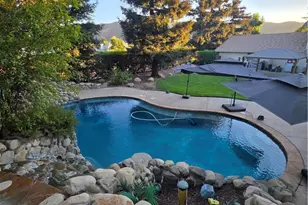 13557 Pineridge Ct, Yucaipa, CA 92399 - Photo 40