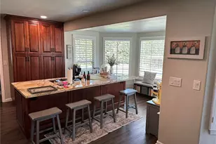 13557 Pineridge Ct, Yucaipa, CA 92399 - Photo 10