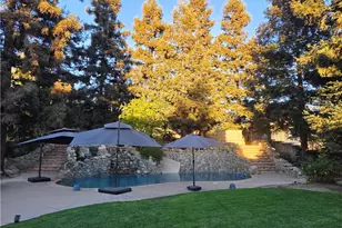 13557 Pineridge Ct, Yucaipa, CA 92399 - Photo 34