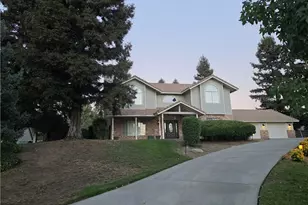 13557 Pineridge Ct, Yucaipa, CA 92399 - Photo 2