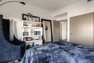 18717 Redwing, Tarzana, CA 91356 - Photo 18