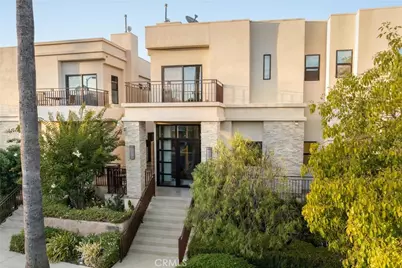 18717 Redwing, Tarzana, CA 91356 - Photo 38