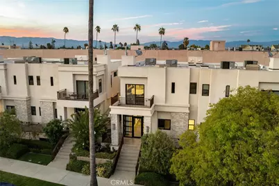 18717 Redwing, Tarzana, CA 91356 - Photo 48