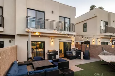 18717 Redwing, Tarzana, CA 91356 - Photo 46