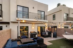 18717 Redwing, Tarzana, CA 91356 - Photo 46