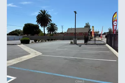 15395 Foothill, Fontana, CA 92335 - Photo 4