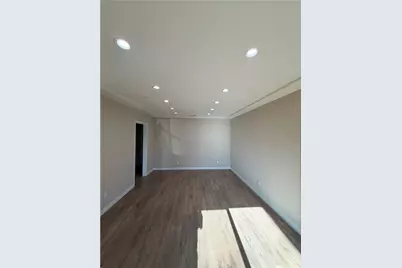 701 N Willow Avenue, Compton, CA 90221 - Photo 8