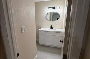 701 N Willow Ave, Compton, CA 90221 - Photo 16