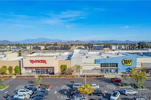 30458 Village Knoll Dr, Menifee, CA 92584 - Photo 64