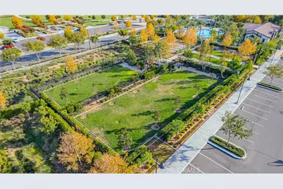 30458 Village Knoll Drive, Menifee, CA 92584 - Photo 48