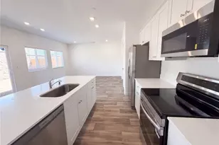 3261 Carambola, Clovis, CA 93619 - Photo 8