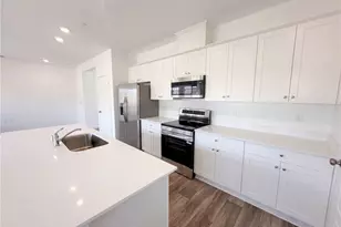 3261 Carambola, Clovis, CA 93619 - Photo 6