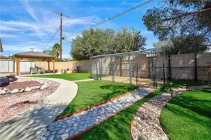 25890 Interlechen Dr, Sun City, CA 92586 - Photo 36