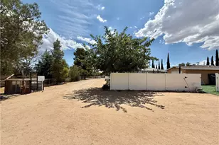 17798 Main, Hesperia, CA 92345 - Photo 20