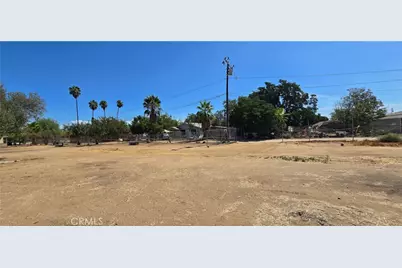 22401 Ellis Avenue, Perris, CA 92570 - Photo 28