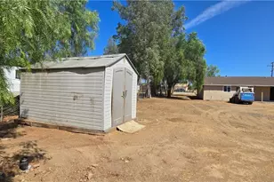 22401 Ellis Ave, Perris, CA 92570 - Photo 34