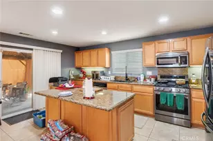 52988 Astrid, Lake Elsinore, CA 92532 - Photo 10