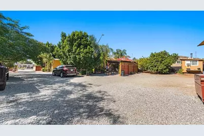 8309 40th Street, Jurupa Valley, CA 92509 - Photo 18