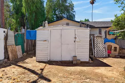 160 Highland Avenue, Riverside, CA 92507 - Photo 26