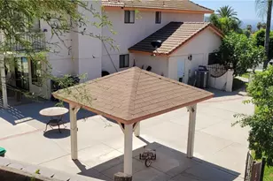 11320 Ridgemont, Moreno Valley, CA 92557 - Photo 8