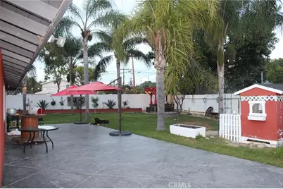 1405 Halladay, Santa Ana, CA 92707 - Photo 8