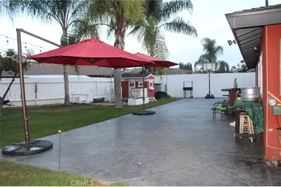 1405 Halladay, Santa Ana, CA 92707 - Photo 10