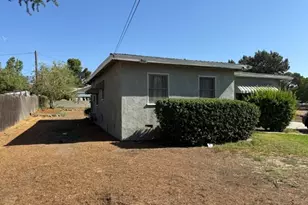 1425 W Hays, Banning, CA 92220 - Photo 12