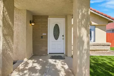 27630 Camino Claraboya, Menifee, CA 92585 - Photo 4