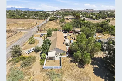 18551 Warren Road, Riverside, CA 92508 - Photo 48