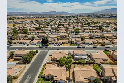 12391 Chuckwalla, Victorville, CA 92395 - Photo 26