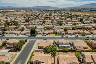 12391 Chuckwalla, Victorville, CA 92395 - Photo 26