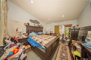 12391 Chuckwalla, Victorville, CA 92395 - Photo 14