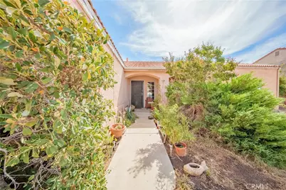 12391 Chuckwalla, Victorville, CA 92395 - Photo 2