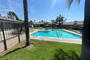 2891 Canyon Crest Dr, Riverside, CA 92507 - Photo 14