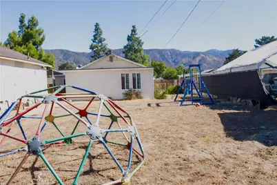 1497 Kendall Drive, San Bernardino, CA 92407 - Photo 12