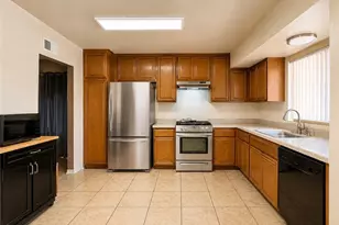 25601 Ericson, Moreno Valley, CA 92553 - Photo 12