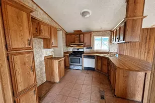 18440 Carroll, Perris, CA 92570 - Photo 6