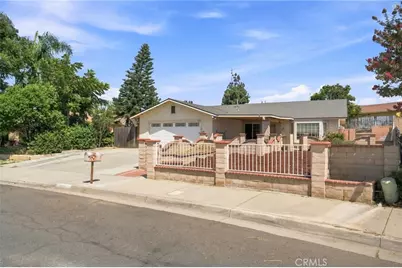 3575 Philadelphia Court, Riverside, CA 92503 - Photo 2