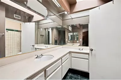 3575 Philadelphia Court, Riverside, CA 92503 - Photo 16