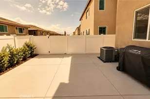 2809 Lake Mendoza St, Rialto, CA 92377 - Photo 34