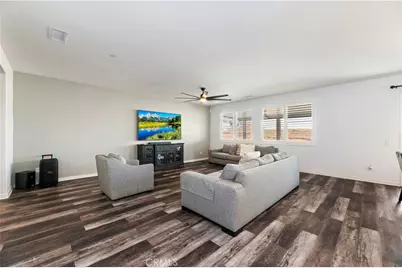14016 Liguria, Beaumont, CA 92223 - Photo 10