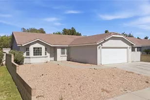 44846 Fenhold, Lancaster, CA 93535 - Photo 2