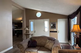 140 W Pioneer, Redlands, CA 92374 - Photo 8