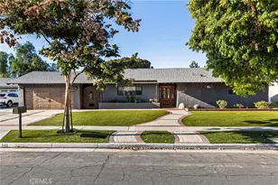 845 W Hacienda, Corona, CA 92882 - Photo 2